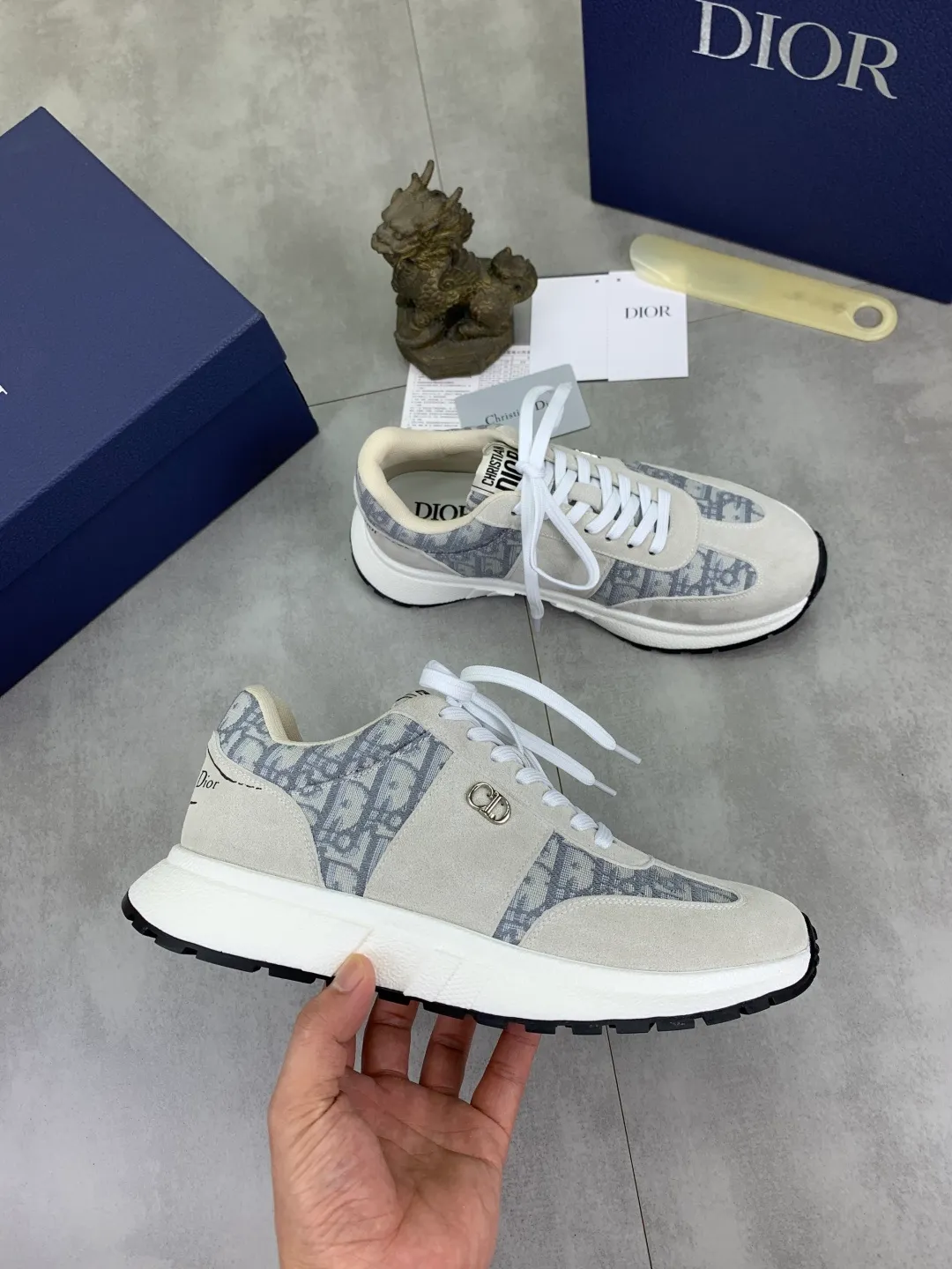 Men's Men's Shoes💰P440💰[New Style]🆘[Dior] 2025 Dior Original Lace-up Low-top Men's Shoes Classic casual shoes 🔥This model is the official classic model, with high quality and made by famous original designers. It is made of high-quality cowhide with original materials➕comfortable and breathable mesh lining➕pigskin insole. The perfect last shape and generous and fashionable design have attracted many consumers and are suitable for drivers to drive🚗. What you want is the best quality in the market. Color: seven colors. Code number: 38--44 (45 46 customized)